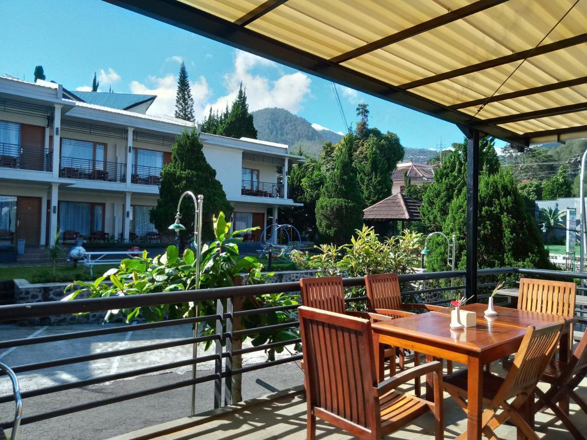 Hotel Pondok Asri Tawangmangu Bagian luar foto